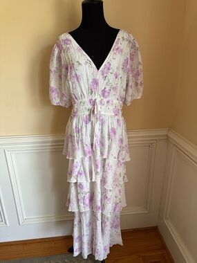 White and Lavender Floral Tiered Maxi Dress with V-Neck Sz Large